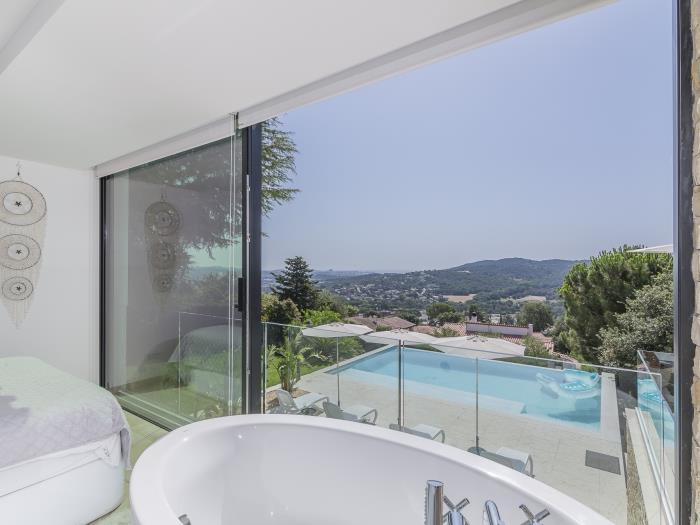 Villa la Dolça avec piscine à débordement, WIFI gratuit, climatisation. à Calonge