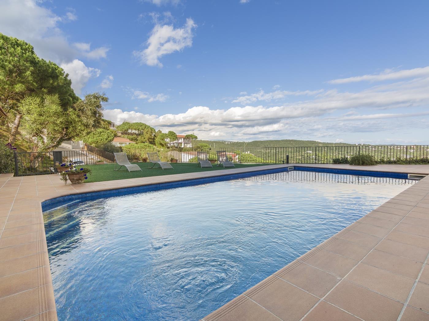 Villa Inge avec piscine et vue sur la mer à Platja d'Aro