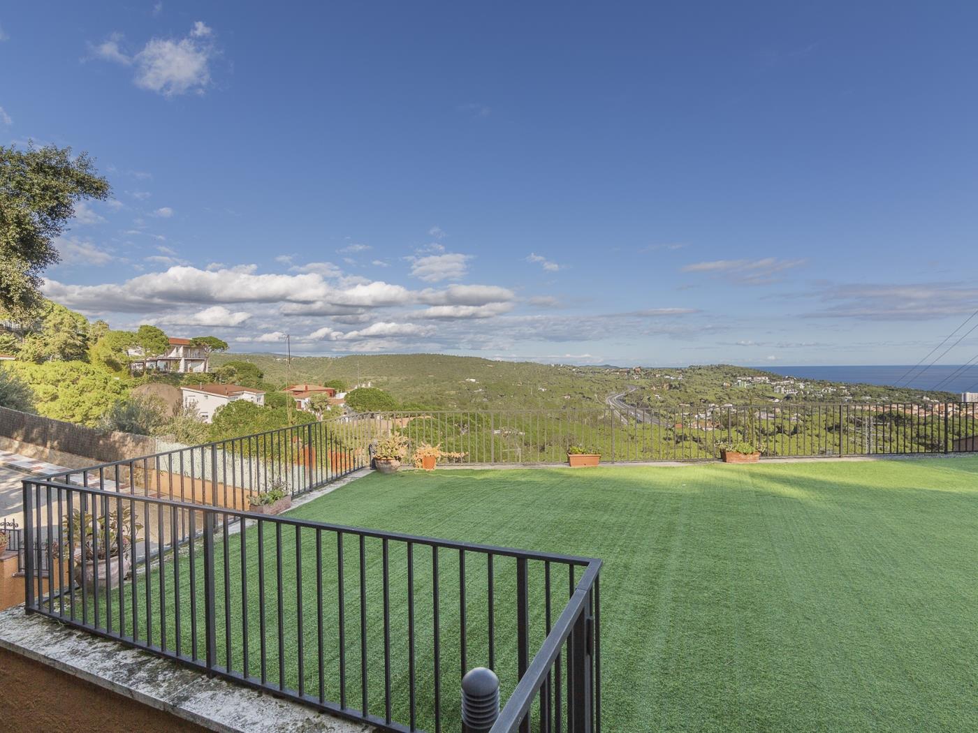 Villa Inge amb piscina i vistes al mar a Platja d'Aro