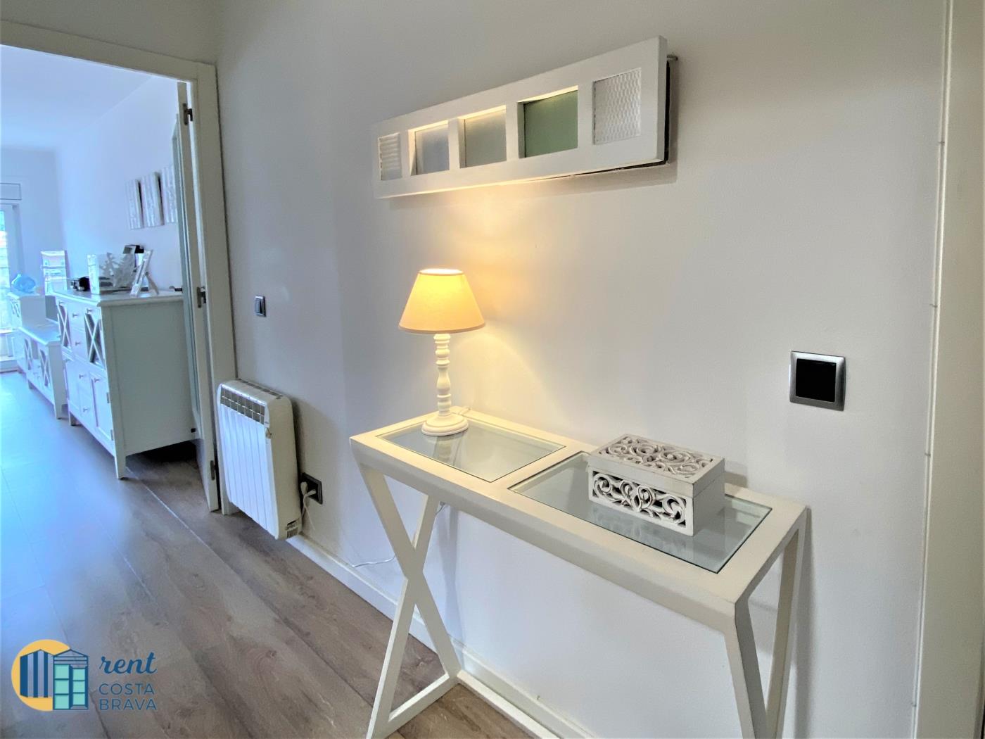 Apartment Bluedream in S'Agaró for 5 people with wifi, air and pool in S'Agaró