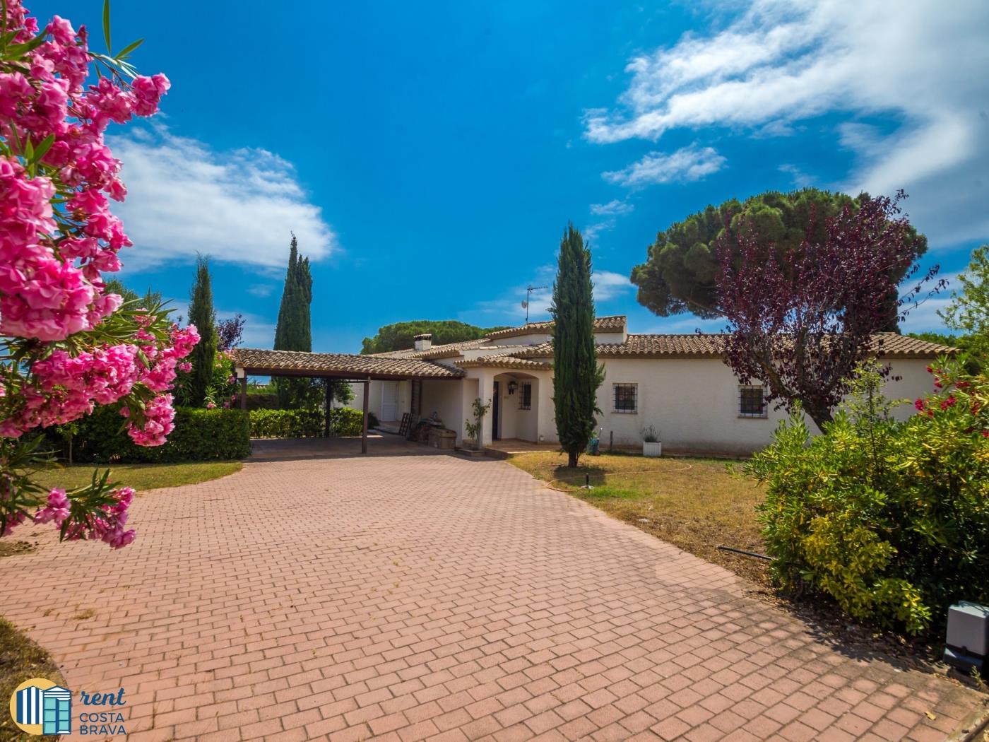 Villa Colette a Sant Antoni de Calonge amb piscina privada i vistes al mar a Sant Antoni de Calonge