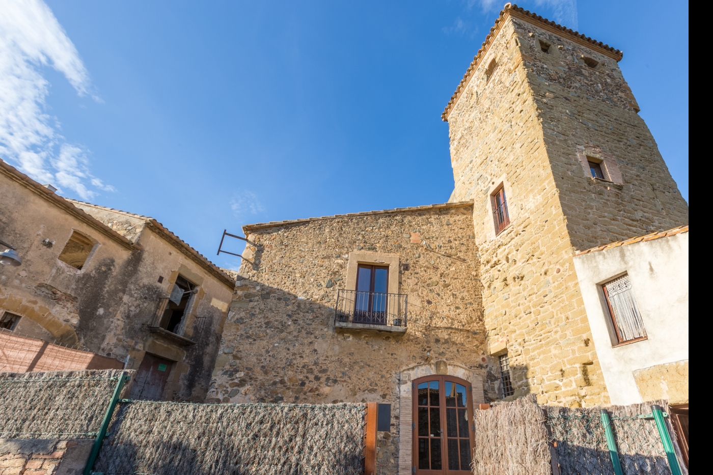Can Torre spacious medieval village house near the beaches in Cruïlles, Monells i Sant Sadurní de l'Heura