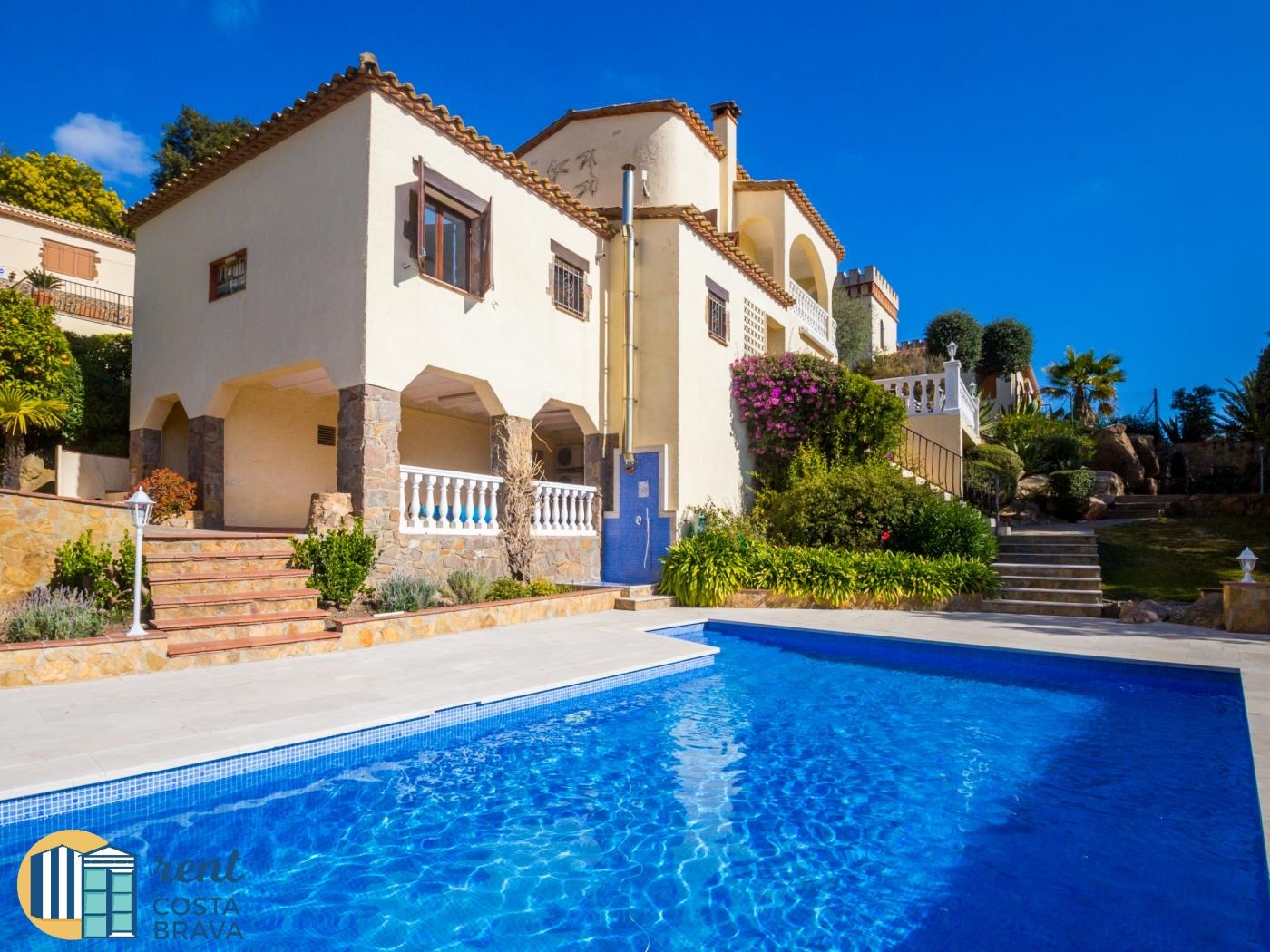 Villa La Gallega amb jardí privat i piscina climatitzada a Calonge