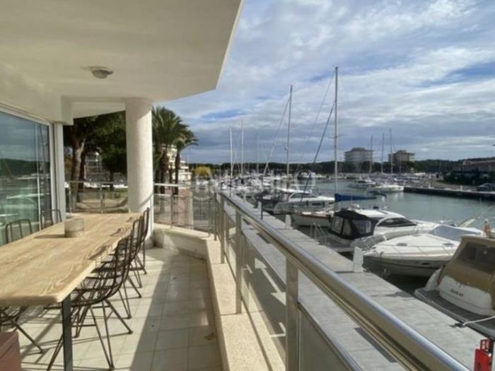 Appartement Marina in de haven van Playa de Aro .en Castell-Platja d'Aro