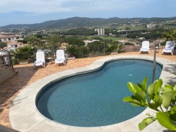 Villa Colina - Apartamento en Sant Antoni de Calonge